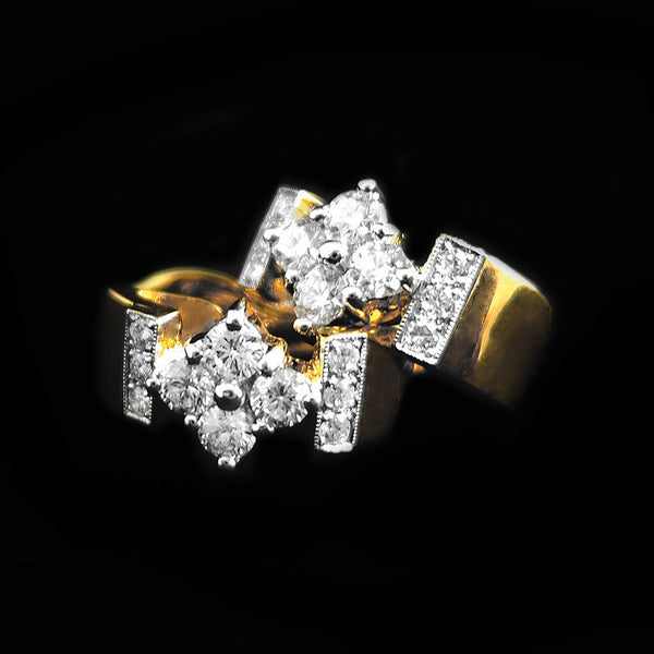 Diamond Earring in 22K Gold (ต่างหูเพชร)