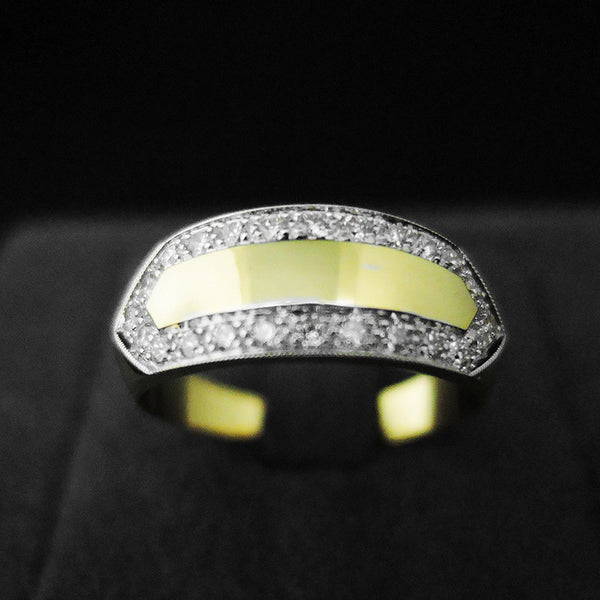 Diamond Ring in 22K Gold (แหวนนามสกุลประดับเพชร)