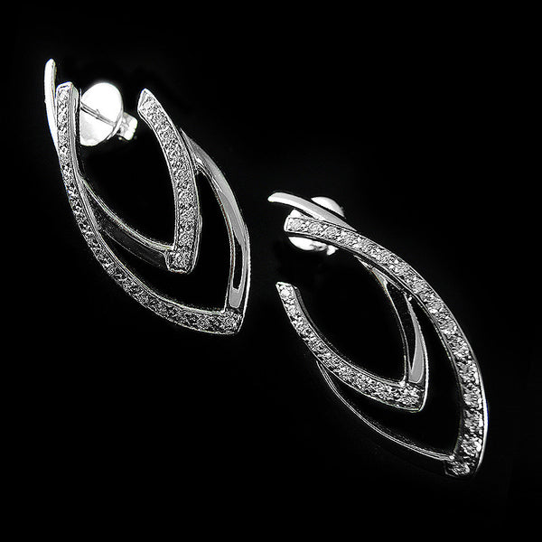 Diamond Earring in 22K Gold (ต่างหูเพชร)