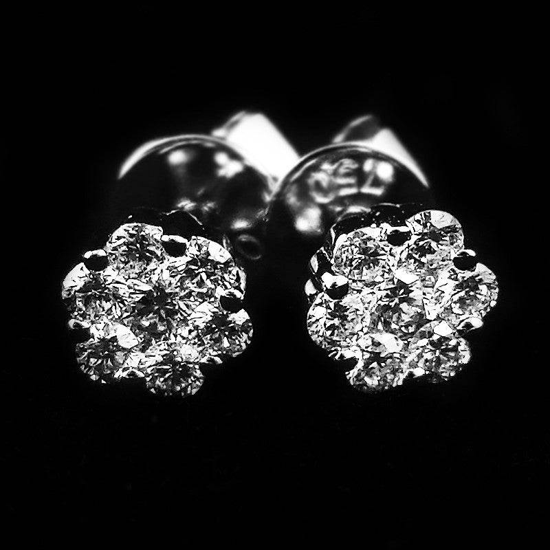 Diamond Earring in 22K Gold (ต่างหูเพชร)