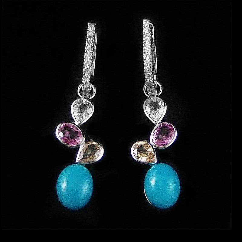 Gems with Diamonds Earring in 22K Gold (ต่างหู Turquoise)