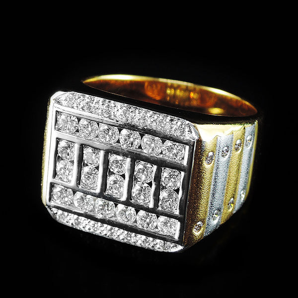 Diamond Ring in 22K Gold (แหวนเพชร)