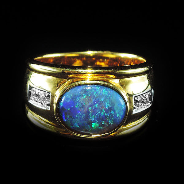 Opal with Diamonds Ring in 22K Gold (แหวนโอปอลประดับเพชร)